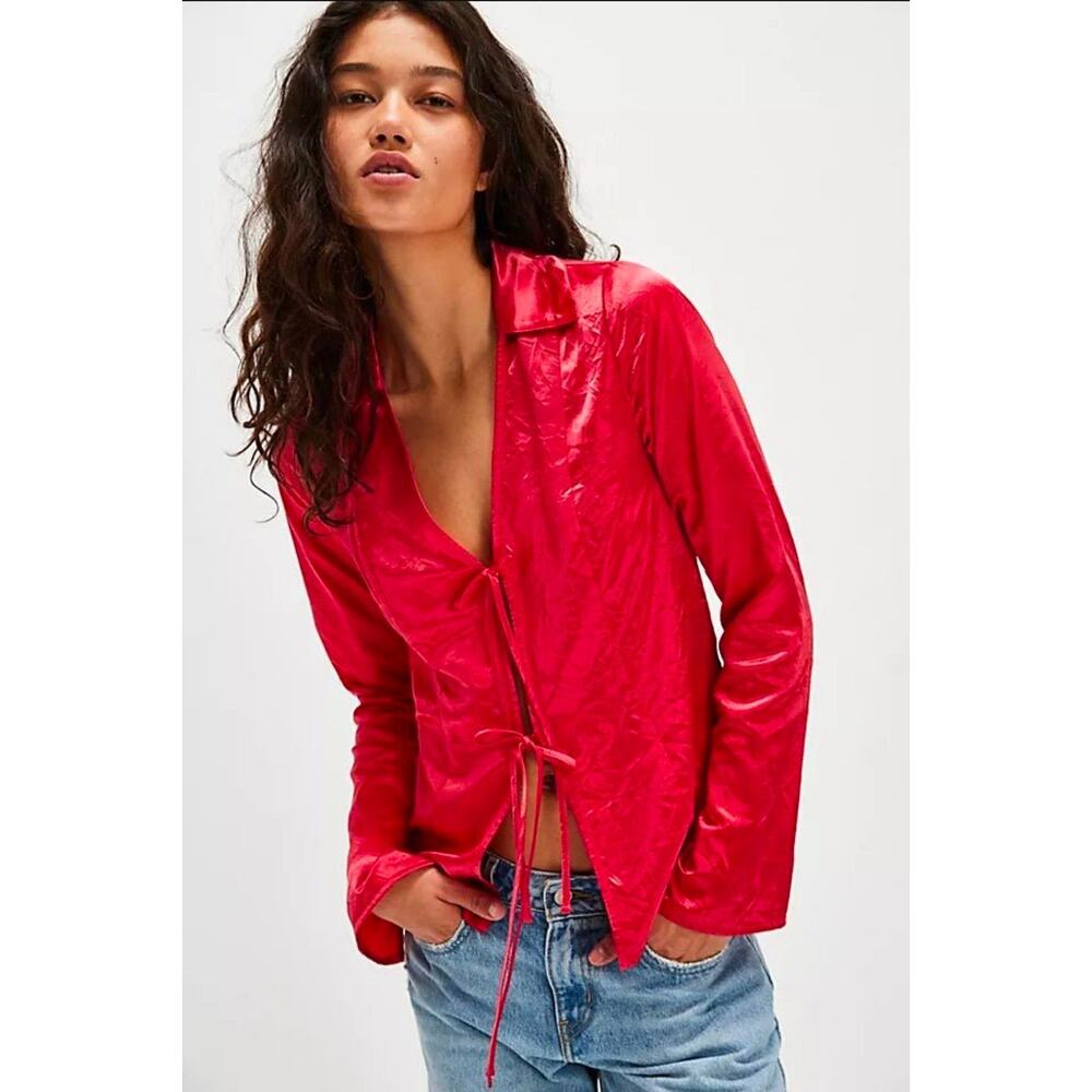 Free People Star Eyes Crinkle Satin Top XS NWOT